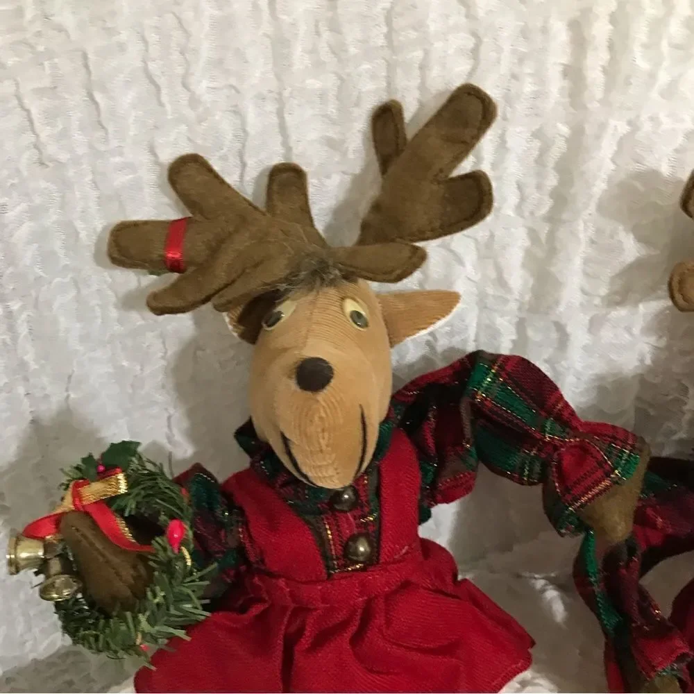 Christmas Reindeer Couple Shelf “Plush” Set